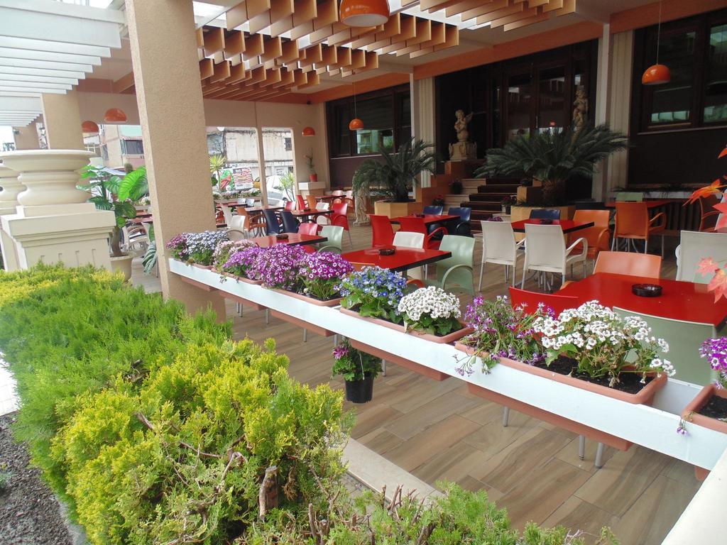 Grand Hotel Elbasan Eksteriør bilde